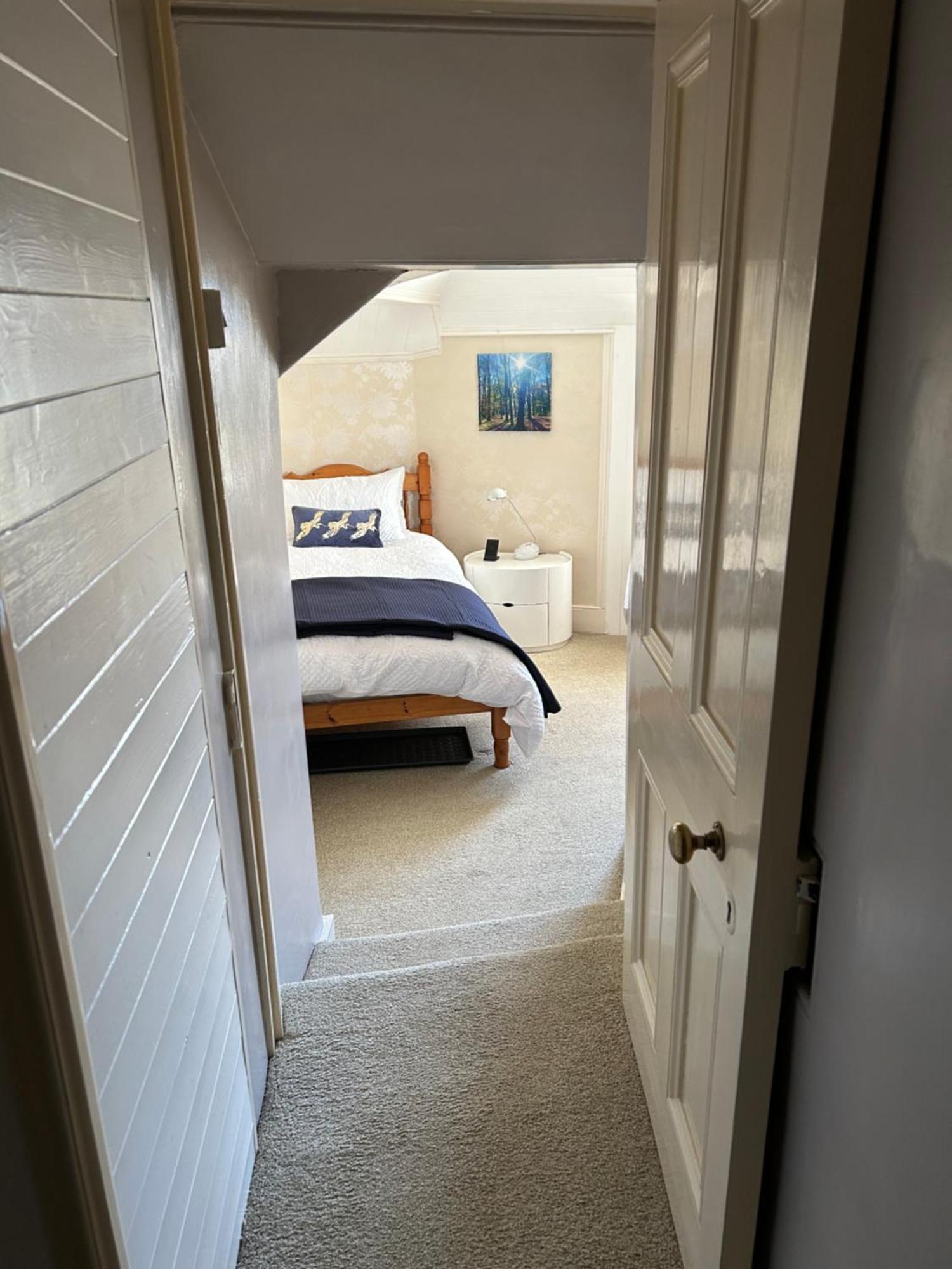 נאירן Glen Lyon Lodge Bed And Breakfast מראה חיצוני תמונה